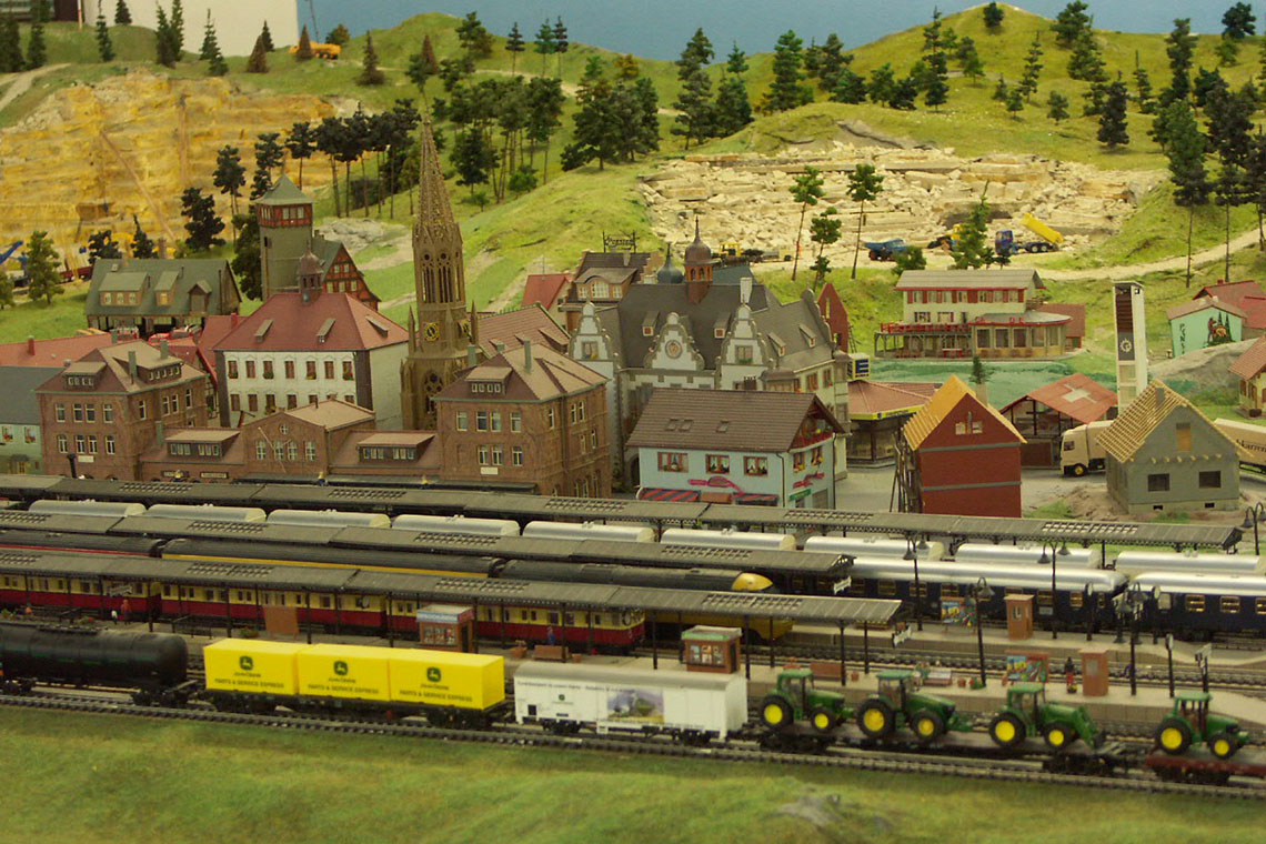 Lok am Spielplatz in Treuchtlingen